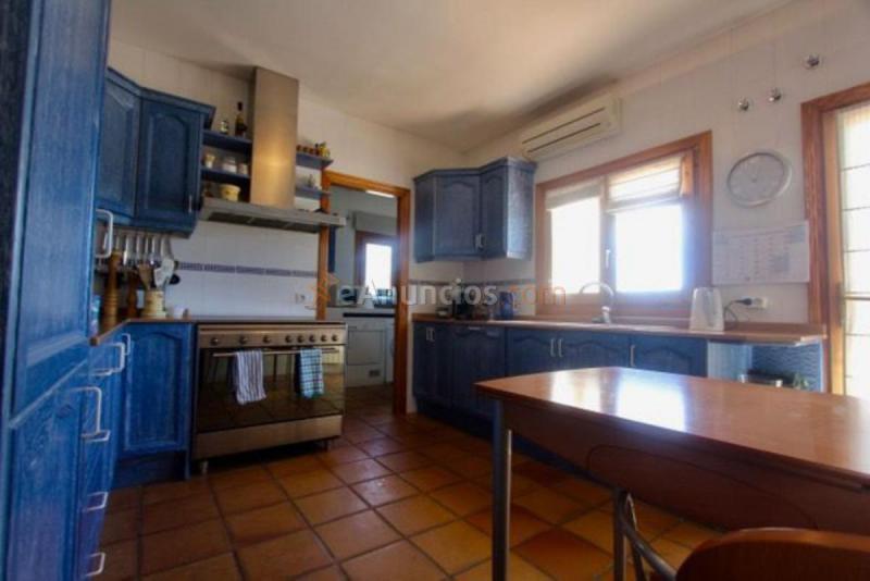 Adosado en venta en  Benimeit-Tabaira, Moraira