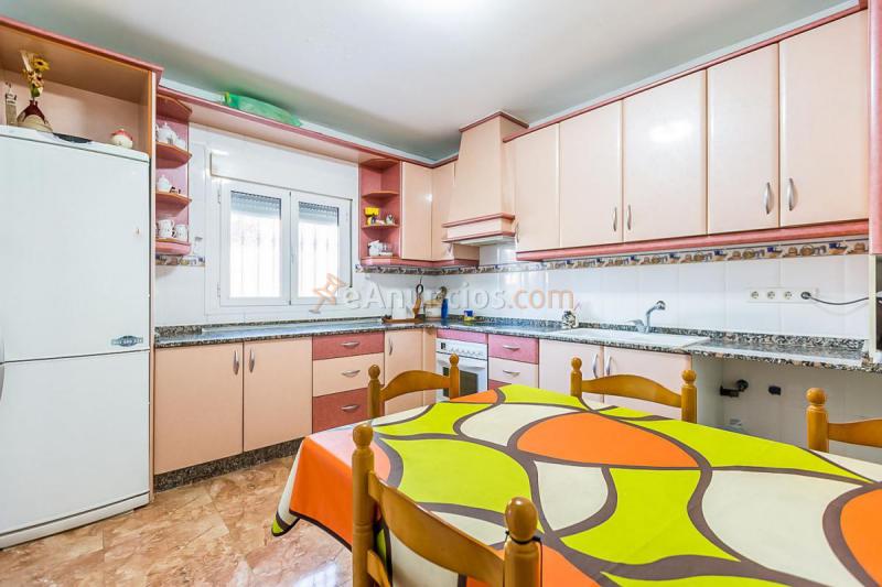 Adosado en venta en  La Cañada - Costacabana - Loma Cabrera, Almería