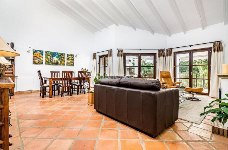 Adosado en venta en  Riviera del Sol, Mijas