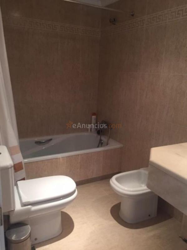 Atico en venta en  Nagüeles-Milla de Oro, Marbella