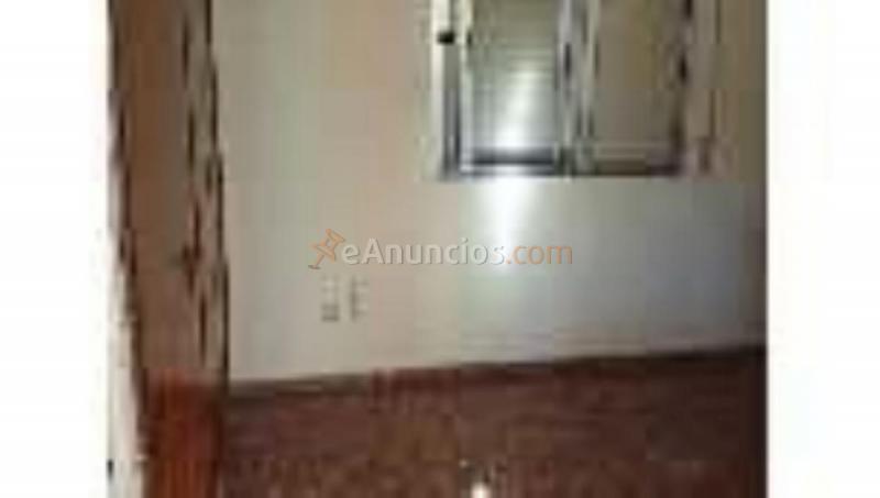 Adosado en venta en  Entrepinos, L'Eliana