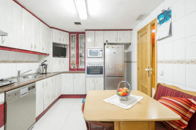 Adosado en venta en  Laguna Park, Parla