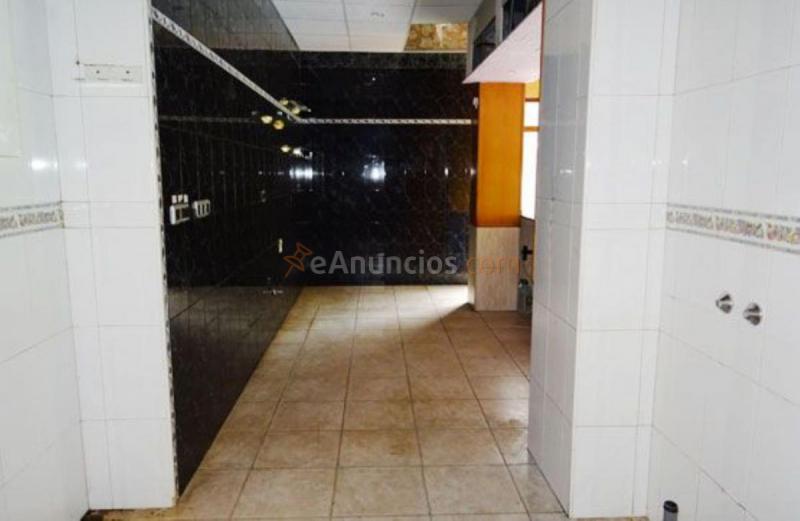 Local Comercial en venta en Calle Luis Barahona de Soto, Málaga, Carretera de Cádiz, Málaga