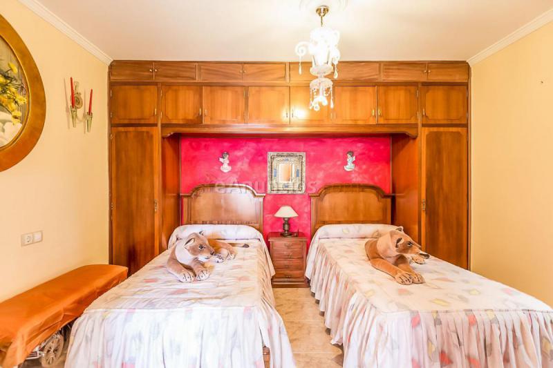 Adosado en venta en  Roquetas, Roquetas de Mar