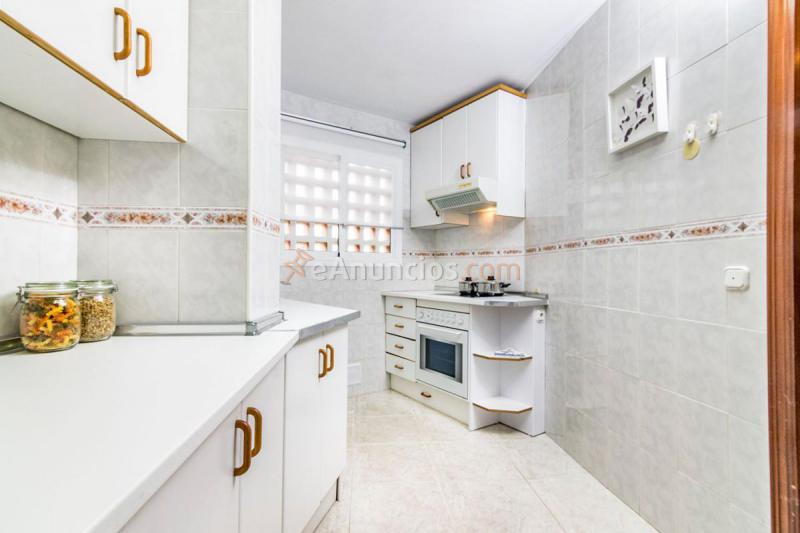 Apartamento en venta en  Playamar, Torremolinos