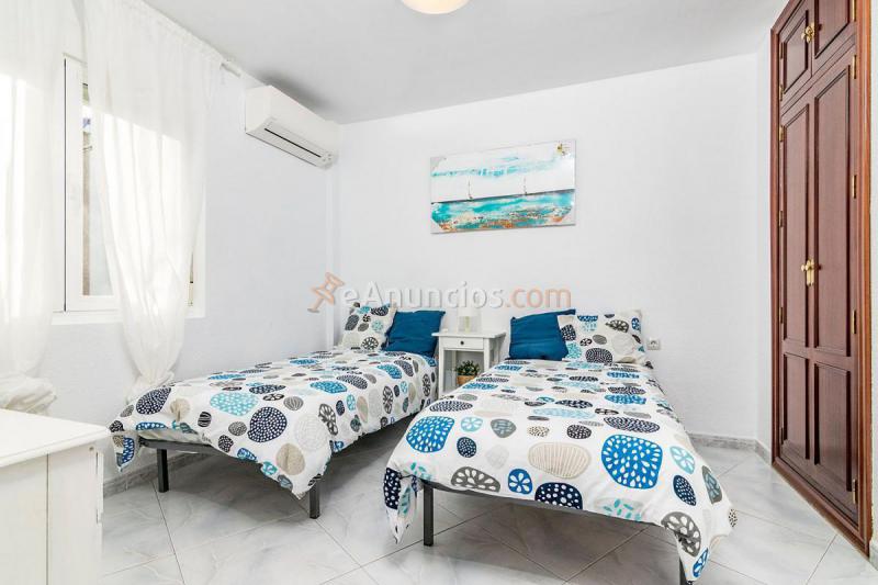 Apartamento en venta en  Playamar, Torremolinos