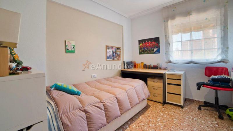 Adosado en venta en  San Blas-Pau, Alicante  Alacant