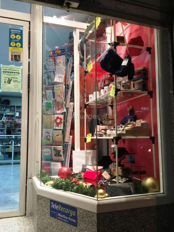 Local Comercial en venta en  Puerto de la Torre, Málaga