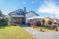 Adosado en venta en  Vallgorguina