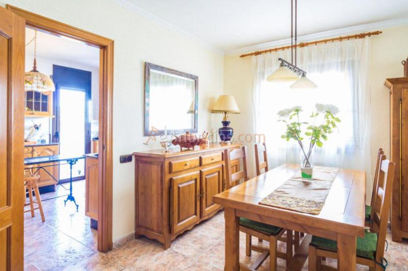 Adosado en venta en  Vallgorguina