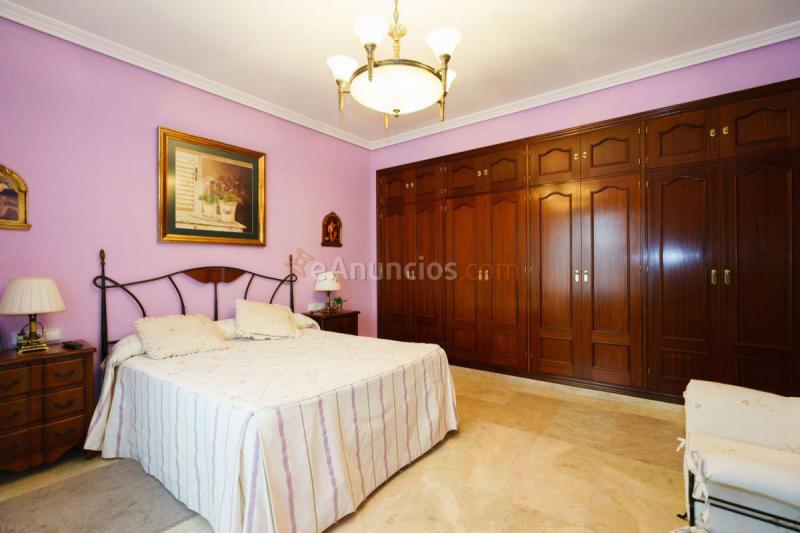 Adosado en venta en  Valencina de la Concepcion