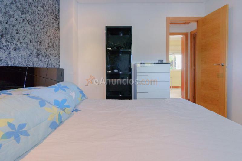 Adosado en venta en  Valencina de la Concepcion