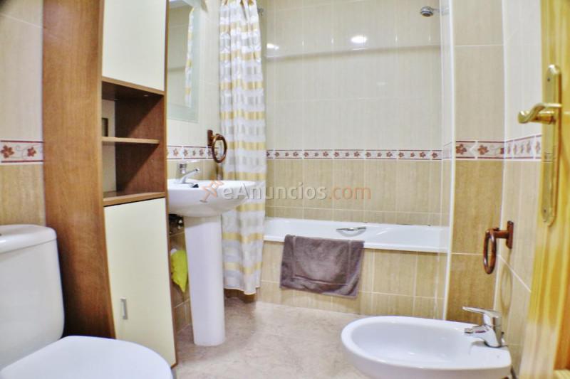 Piso de 1 habitación en roquetas de mar zona las marina