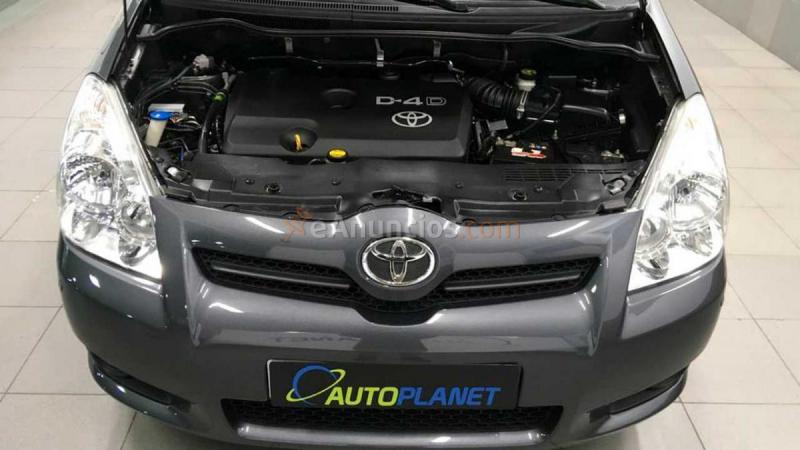 Toyota corolla verso 2.2 d4d 136cv diesel sol