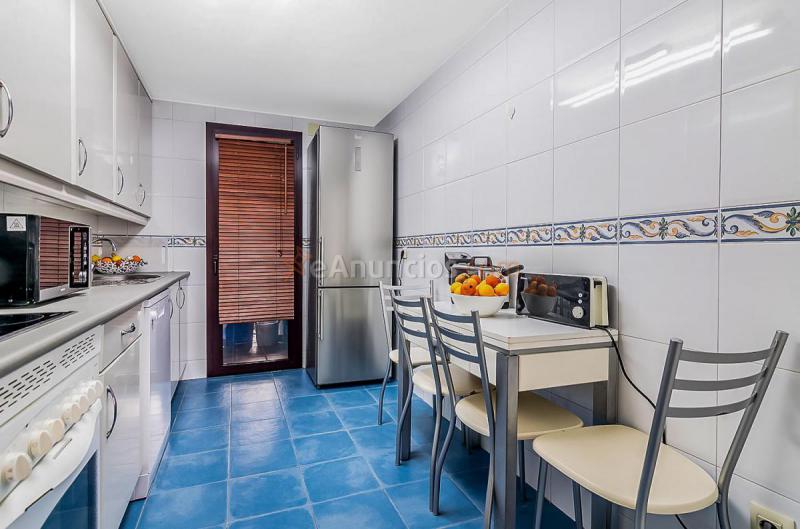 Apartamento en venta en  Nueva Andalucía, Marbella