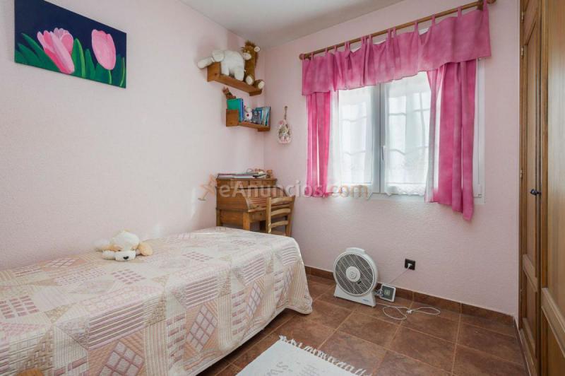 Adosado en venta en  Pedrezuela