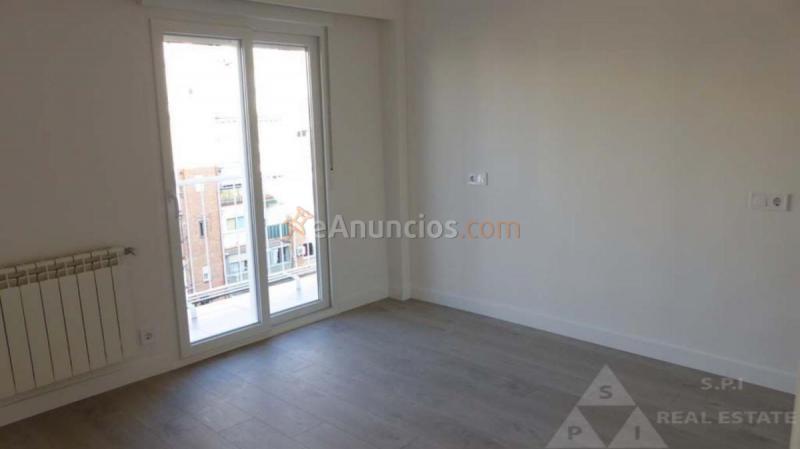 Apartamento en venta en  Ciudad Lineal, Madrid