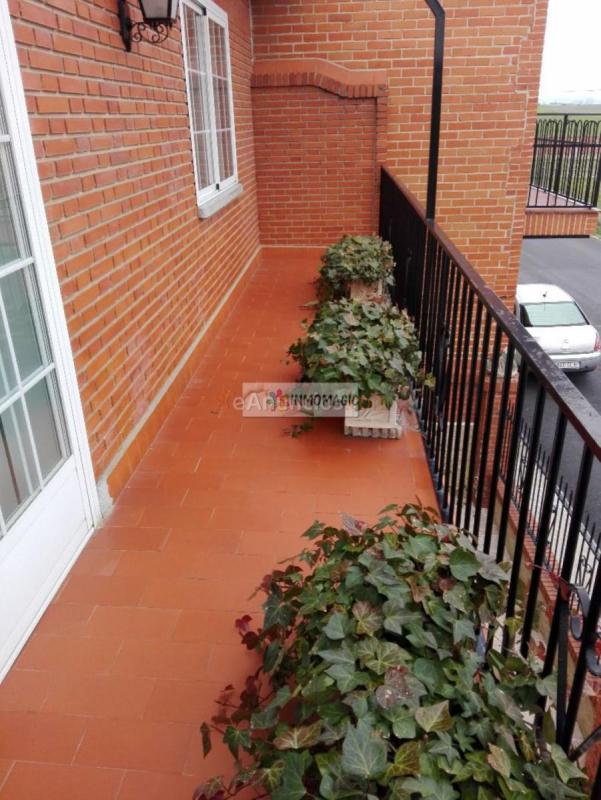 Adosado en venta en  Fuensalida