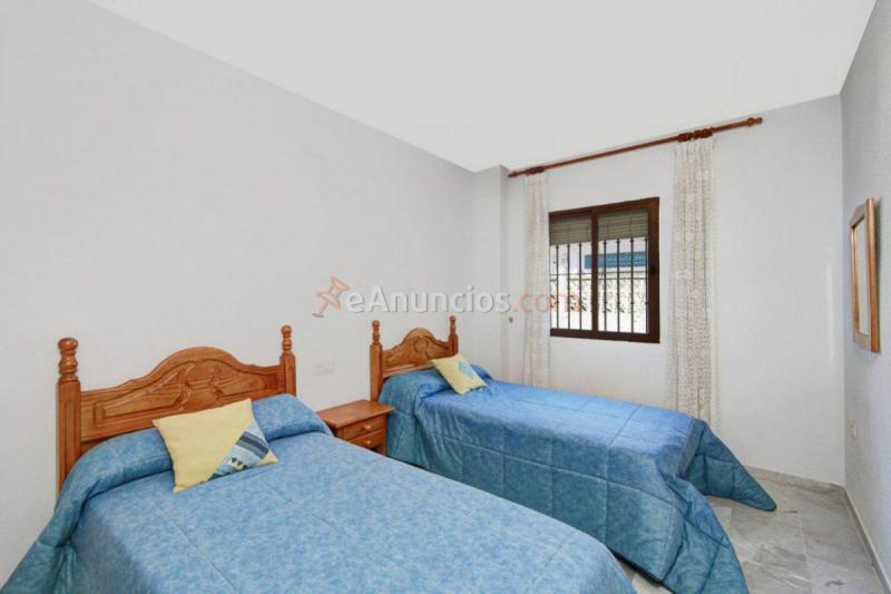 Apartamento en venta en Avenida Marina del Este, La Herradura, Almuñécar