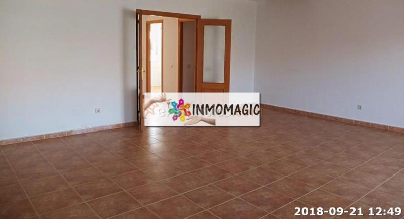 Casa en venta en  Novés