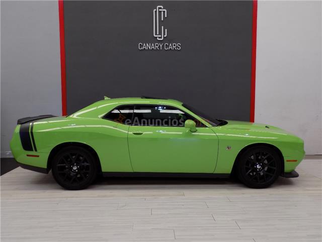 Dodge Challenger RT SCAT PACK SUPER BEE EDITION 6.4 V8