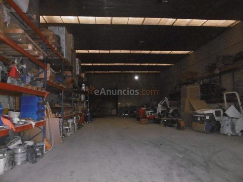 Edificio en venta en Calle la Bureba, Villafría - La Ventilla - Castañares, Burgos