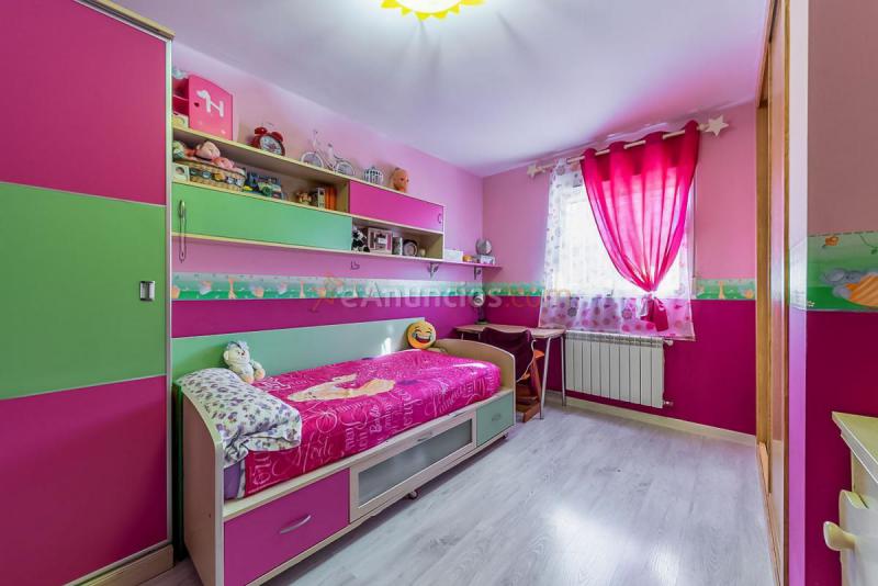 Adosado en venta en  Torres de la Alameda