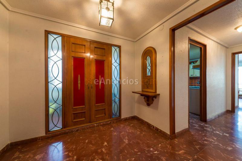 Apartamento en venta en  Petrer