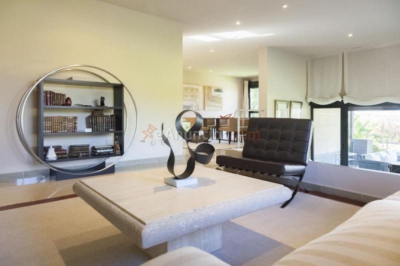 Adosado en venta en  Somosaguas, Pozuelo de Alarcón