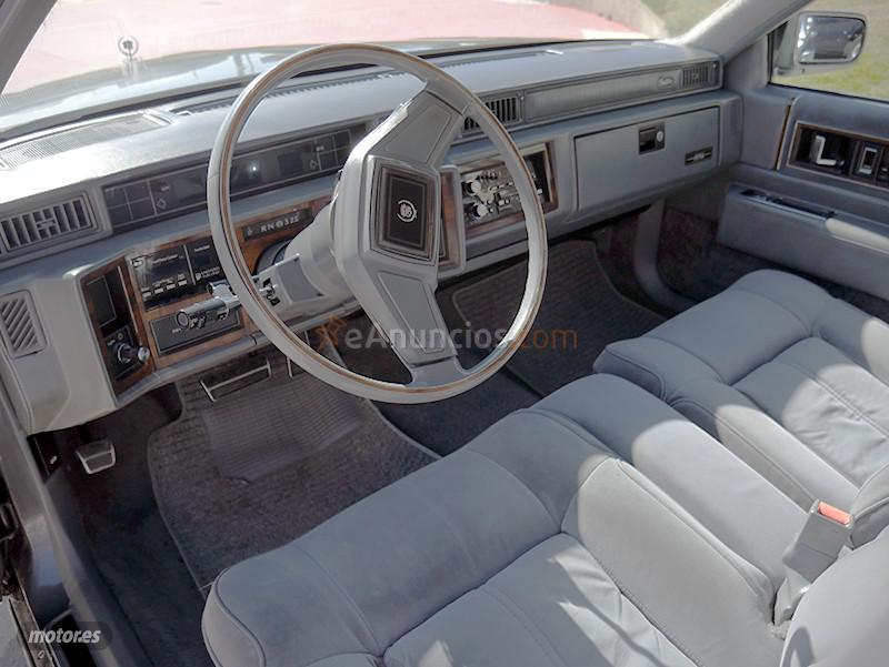 Cadillac Deville Sedan de 1989 con 184.736 Km por 8.500 EUR. en Madrid