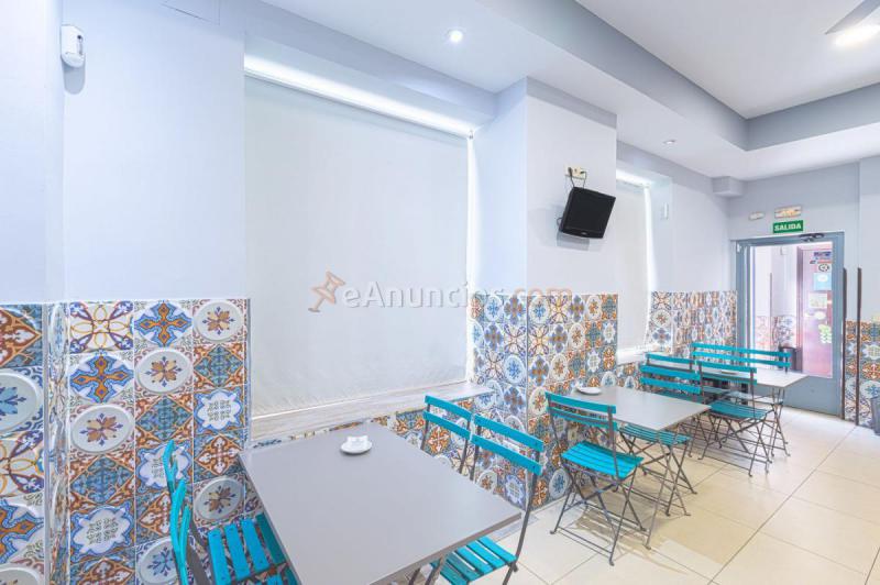 Local Comercial en alquiler en Calle de Martín de los Heros, Moncloa, Madrid