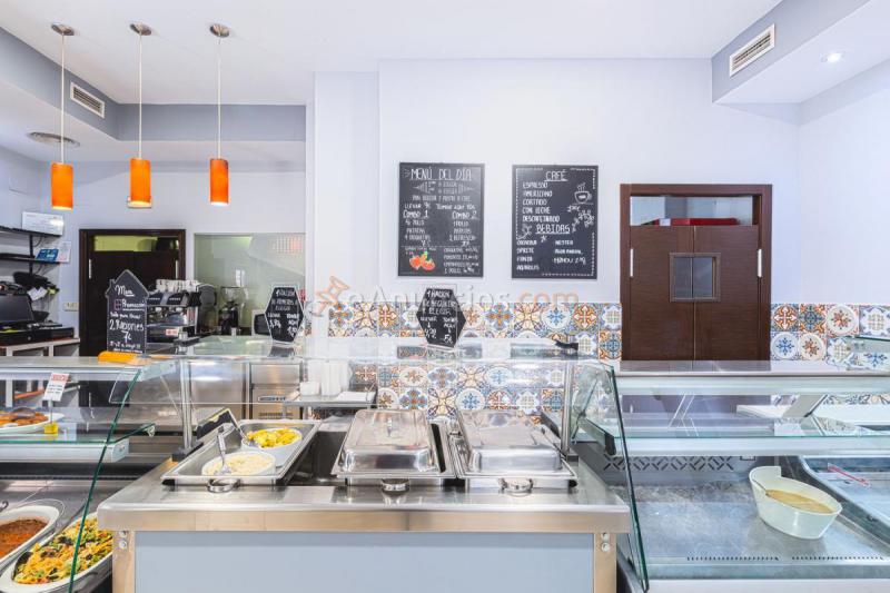 Local Comercial en alquiler en Calle de Martín de los Heros, Moncloa, Madrid