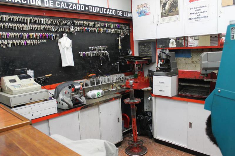 Local Comercial en venta en  Santa María de la Cabeza, Casco Antiguo, Majadahonda