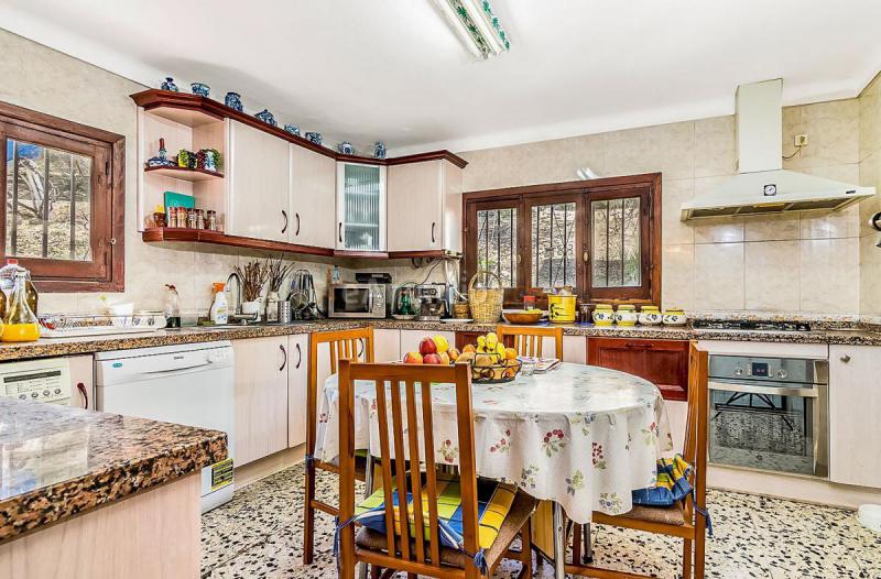 Casa Rural en venta en  Alcaucín