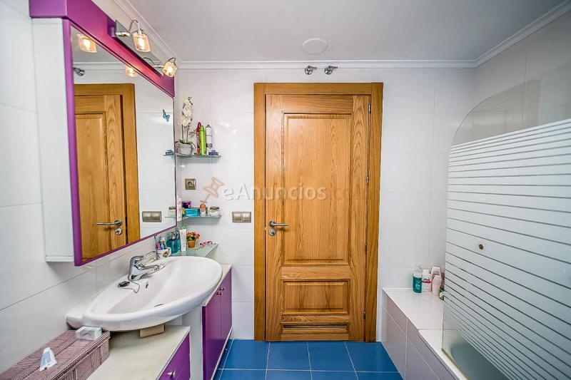 Adosado en venta en  Viana