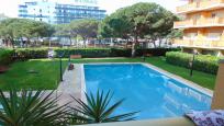 BLANES, Piso con piscina y garaje. (0009)