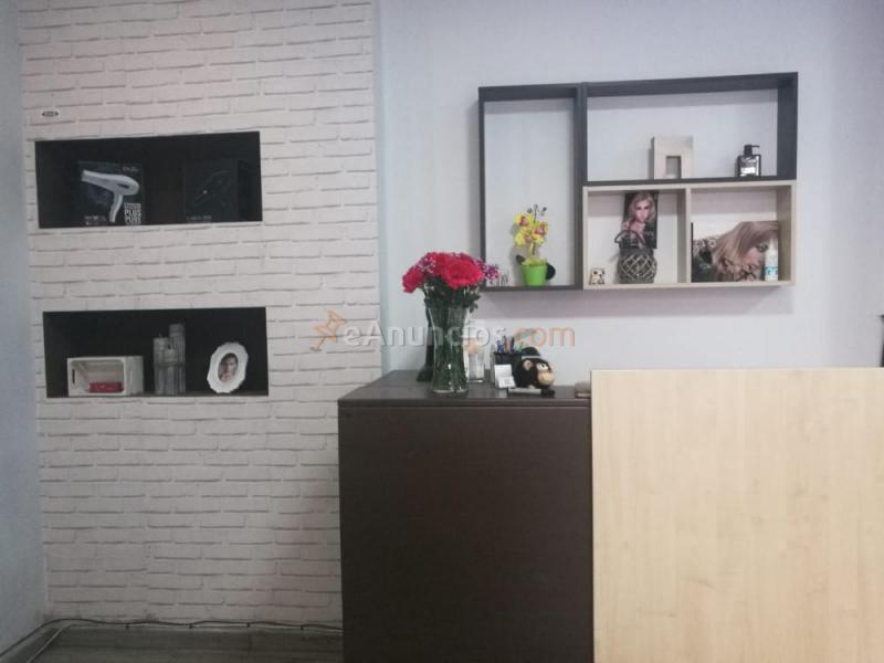 traspaso peluqueria en pleno funcionamiento