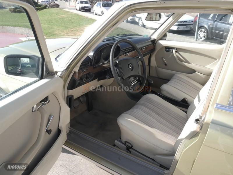 Mercedes 280 S de 1979 con 151.862 Km por 6.000 EUR. en Madrid