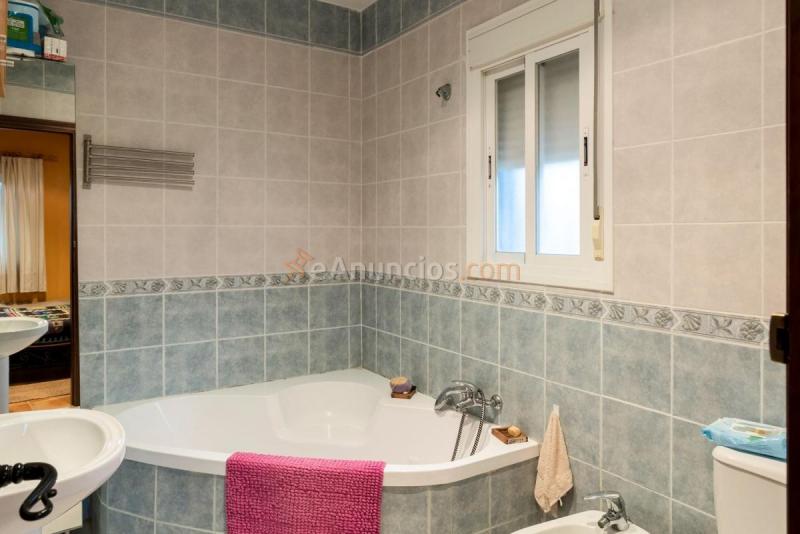 Adosado en venta en  Pinar de los Franceses - Marquesado, Chiclana de la Frontera