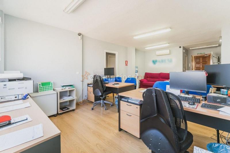 Apartamento en venta en  Puerto de la Duquesa, Manilva