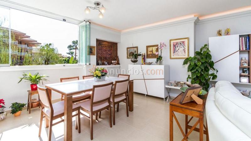 Apartamento en venta en  El Higuerón, Fuengirola