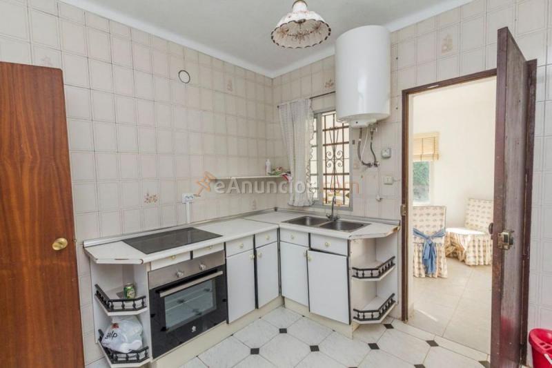 Adosado en venta en  Pinos de Alhaurín, Alhaurín de la Torre