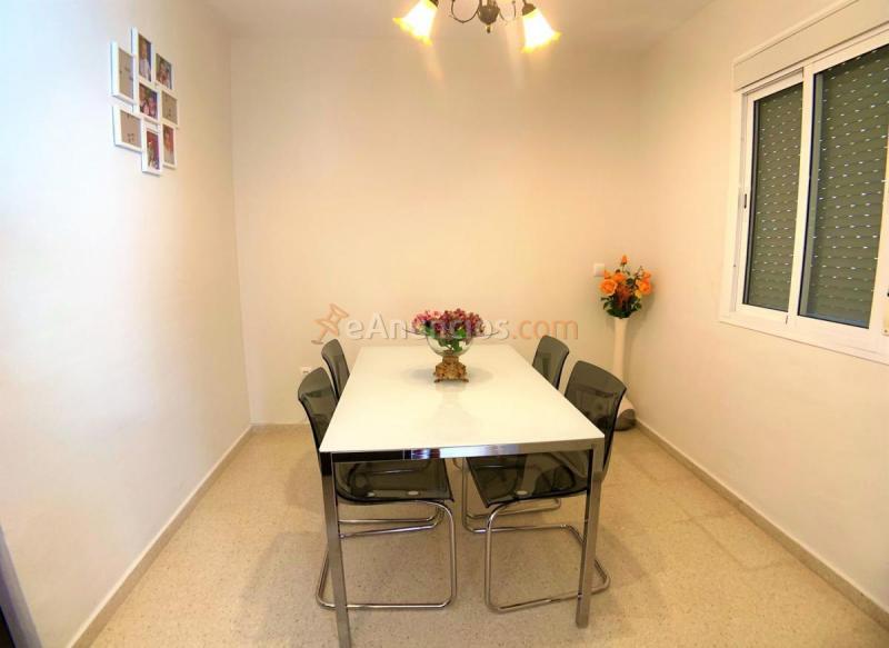 Casa en venta en  Albaida del Aljarafe