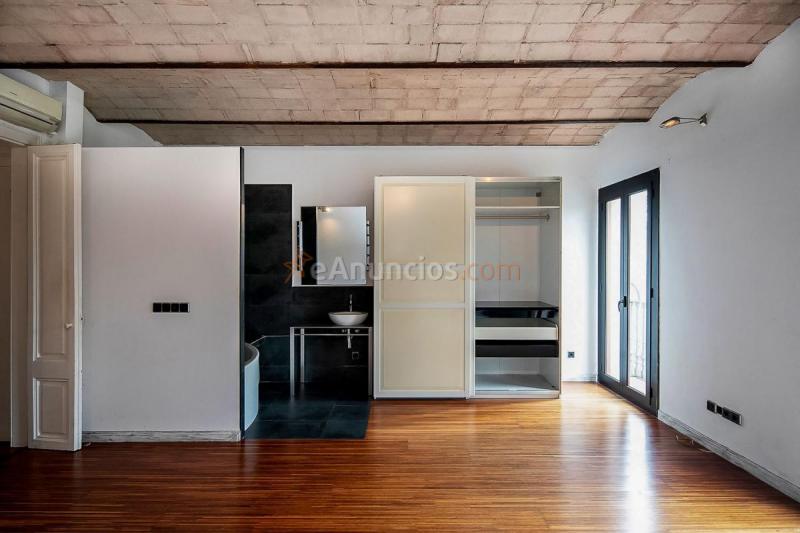 Apartamento en venta en  Ciutat Vella, Barcelona