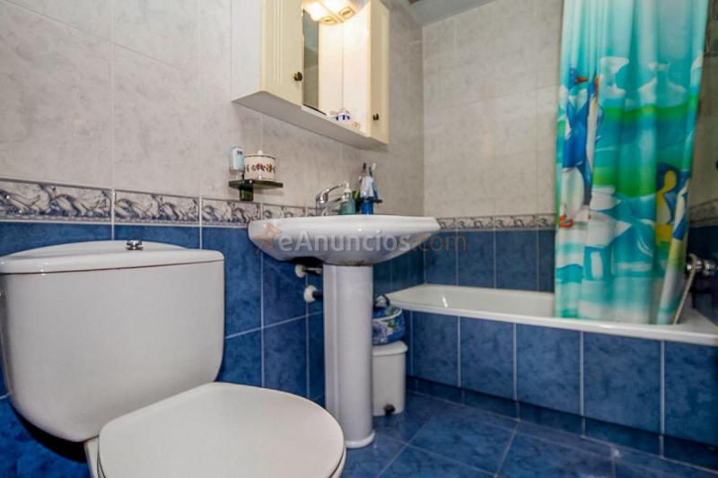 Apartamento en venta en  La Llagosta