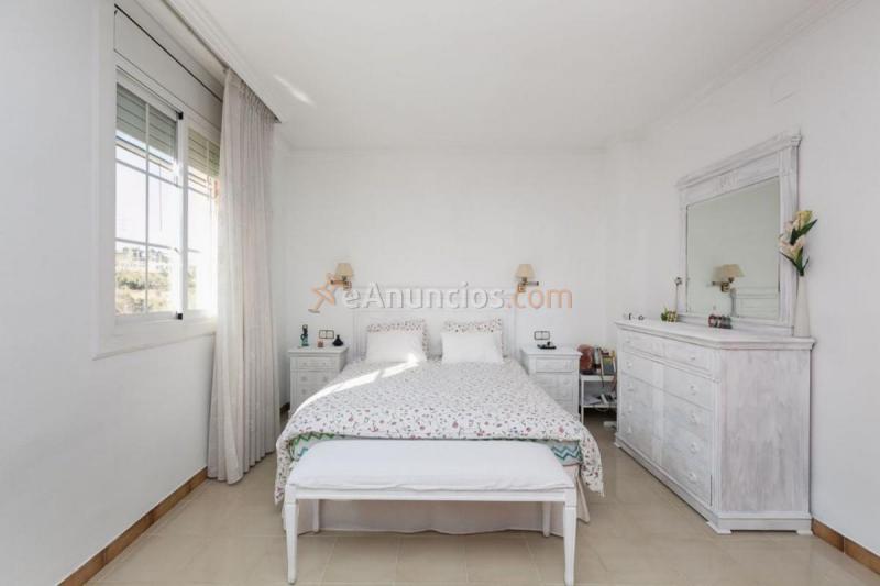 Adosado en venta en  Campreciós - Torre Roja, Viladecans