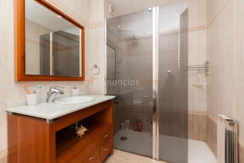 Adosado en venta en  Campreciós - Torre Roja, Viladecans