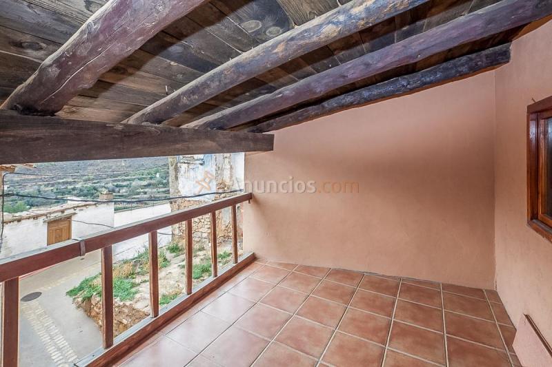 Adosado en venta en  Ademuz