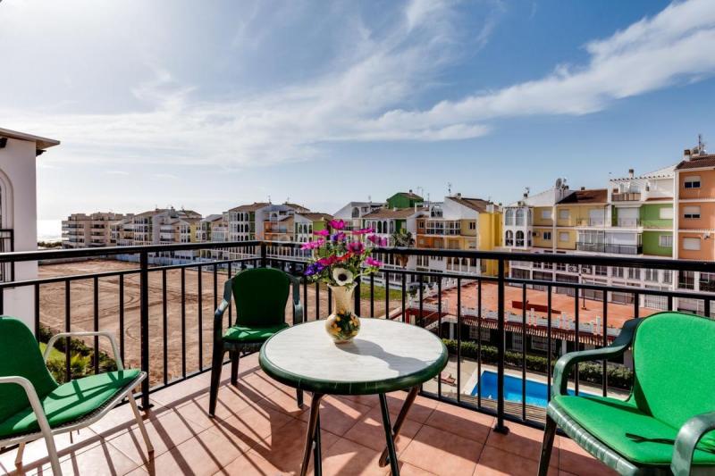 Apartamento en venta en  Urbanización Eliseos Playa, El Acequión - Los Náufragos, Torrevieja