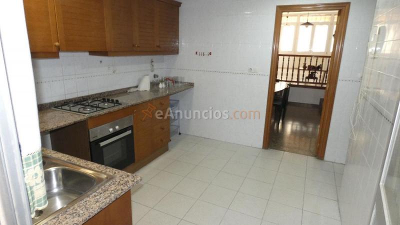 Casa en venta en  La Conarda-Montesano, Bétera